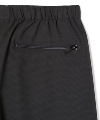 ＨＡＬＦ　ＰＡＮＴＳ