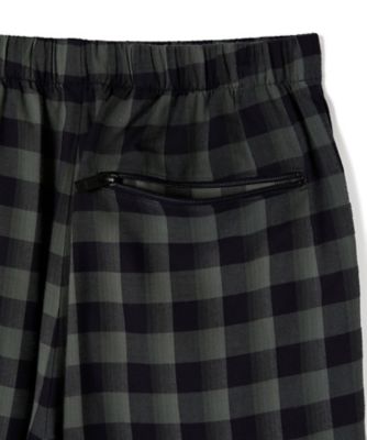 ＨＡＬＦ　ＰＡＮＴＳ