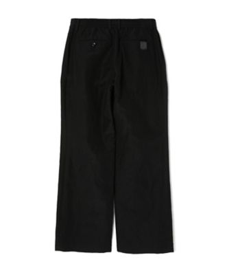 ＴＵＣＫＥＤ　ＰＡＮＴＳ