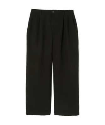 ＴＵＣＫＥＤ　ＰＡＮＴＳ