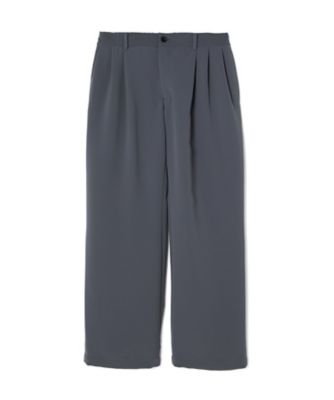 ＴＵＣＫＥＤ　ＰＡＮＴＳ