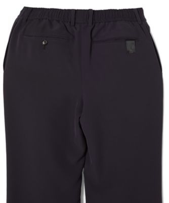 ＴＵＣＫＥＤ　ＰＡＮＴＳ