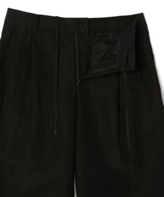 ＴＵＣＫＥＤ　ＨＡＬＦ　ＰＡＮＴＳ