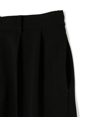 ＴＵＣＫＥＤ　ＨＡＬＦ　ＰＡＮＴＳ