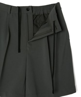 ＴＵＣＫＥＤ　ＨＡＬＦ　ＰＡＮＴＳ