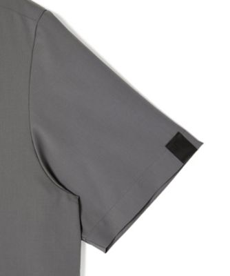 ＨＡＬＦ　ＳＬＥＥＶＥ　ＳＨＩＲＴ