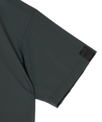ＨＡＬＦ　ＳＬＥＥＶＥ　ＳＨＩＲＴ