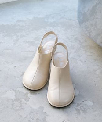 ＜LANVIN en Bleu (Women)＞バックストラップサンダル