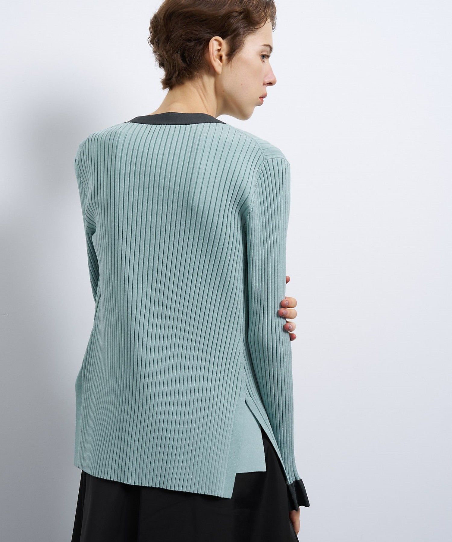 バイカラー?Xネックリブカーディガン | LANVIN en Bleu (Women バイカラー?Xネックリブカーディガン | LANVIN en Bleu (Women