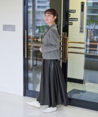 ウエスト伸縮　合皮フレアスカート