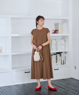 洗える　フレンチスリーブのワンピース