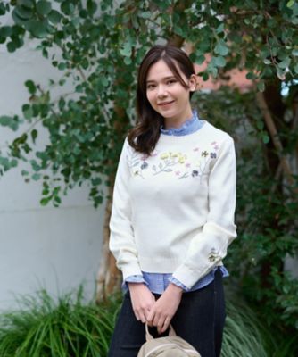 洗える　花刺繍ニット