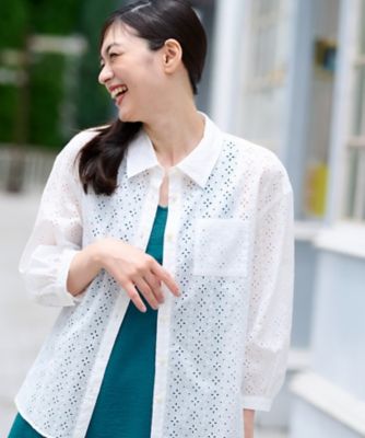 アイレット刺繍ブラウス