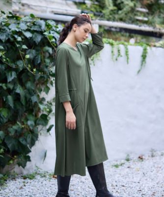 Vネックワンピース | CARA O CRUZ (Women)/キャラ・オ・クルス | 三越