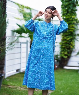 あらえる 花柄スタンドカラーワンピース【CoC by CARA O