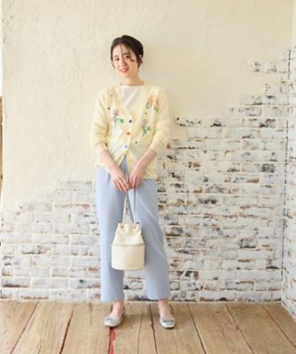 フローラル刺繍Vネックカーディガン【CoC by CARA O