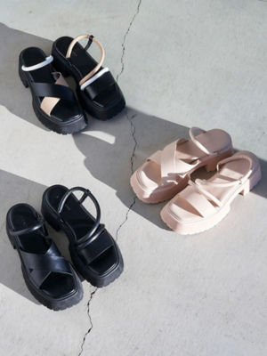 ＡＳＹＭＭＥＴＲＹ ＳＡＮＤＡＬ の通販 | 三越伊勢丹オンライン