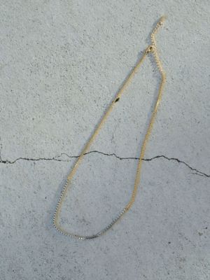ＢＩＣＯＬＯＲ　ＮＥＣＫＬＡＣＥ