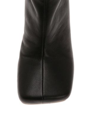 ＯＢＬＩＱＵＥ　ＴＯＥ　ＢＯＯＴＳ