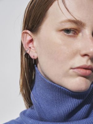 ＥＡＲ　ＣＵＦＦＥ　ＰＩＥＲＣＥ