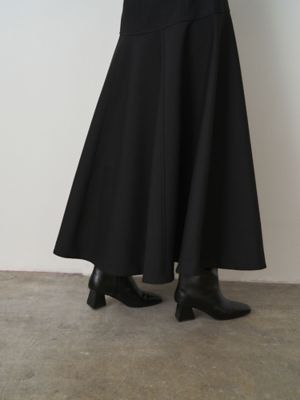 ＨＩＧＨ　ＷＡＩＳＴ　ＦＬＡＲＥ　ＳＫ
