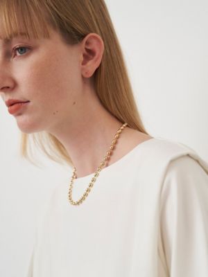 ＯＶＡＬ　ＢＡＬＬ　ＣＨＡＩＮ　ＮＥＣＫＬＡＣＥ