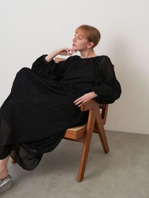 GATHER SHOULDER V NECK OP | ELENDEEK