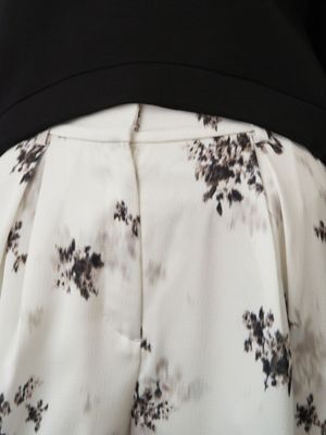ＢＬＵＲ　ＦＬＯＷＥＲ　ＰＲＩＮＴ　ＰＴ