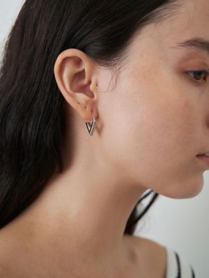 Ｖ　ＳＭＡＬＬ　ＰＩＥＲＣＥ
