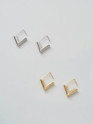 ＜ELENDEEK＞Ｖ　ＳＭＡＬＬ　ＰＩＥＲＣＥ