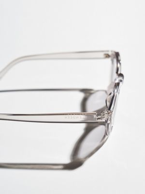 ＣＲＯＷＮ　ＰＡＮＴＯ　ＳＵＮＧＬＡＳＳＥＳ