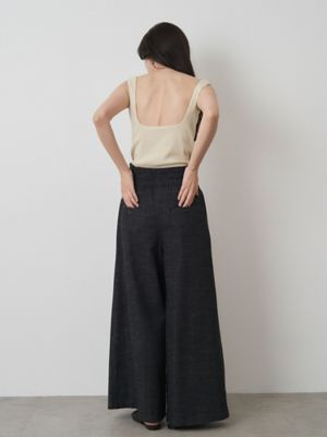 ＳＱＵＡＲＥ　ＮＥＣＫ　ＰＡＤ　ＴＡＮＫ
