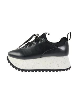 ＦＡＫＥ　ＬＥＡＴＨＥＲ　ＳＮＥＡＫＥＲ