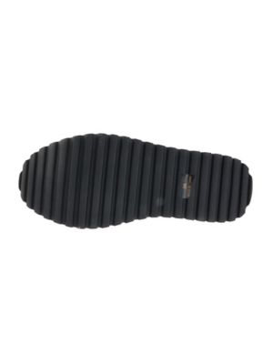 ＦＡＫＥ　ＬＥＡＴＨＥＲ　ＳＮＥＡＫＥＲ