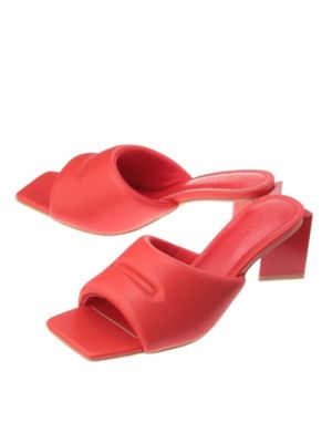 ＣＵＳＨＩＯＮ　ＳＡＮＤＡＬ