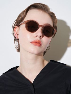 ＢＯＳＴＯＮ　ＳＵＮＧＬＡＳＳＥＳ