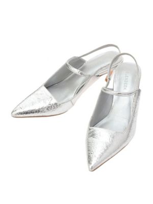 ＰＯＩＮＴＥＤ　ＴＯＥ　ＭＵＬＥ