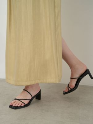 ＡＳＹＭＥ　ＳＴＲＡＰ　ＳＡＮＤＡＬ