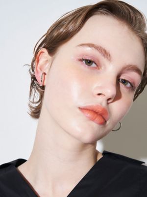 ＜ELENDEEK＞ＳＰＩＲＡＬ　ＥＡＲ　ＣＵＦＦ