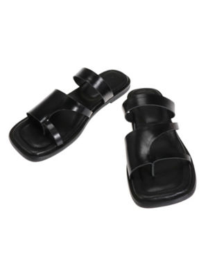 UN3D. ASYMME FLAT SANDAL | pranainvestments.com