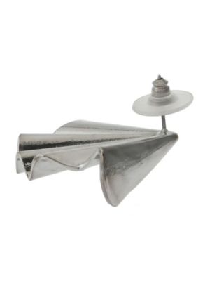 ＴＲＩＡＮＧＬＥ　ＴＵＣＫ　ＰＩＥＲＣＥ