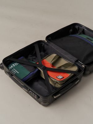 UN3D． TRAVEL POUCH M | UN3D./アンスリード