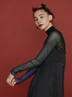 ＣＯＬＯＲ　ＢＬＯＣＫ　ＴＵＬＬＥ　ＴＯＰ