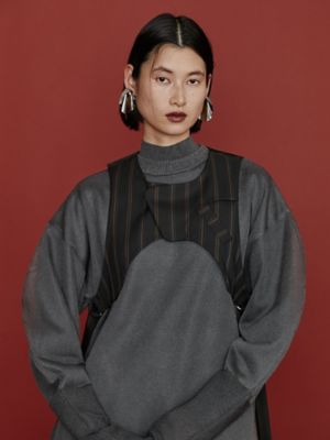 ＭＵＬＴＩ　ＰＩＮＳＴＲＩＰＥ　ＳＨＯＲＴ　ＶＥＳＴ【セットアップ着用可能】