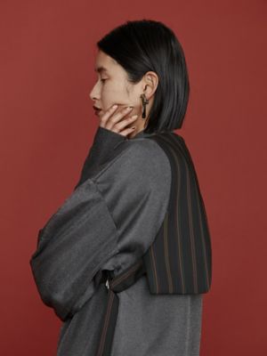 ＭＵＬＴＩ　ＰＩＮＳＴＲＩＰＥ　ＳＨＯＲＴ　ＶＥＳＴ【セットアップ着用可能】