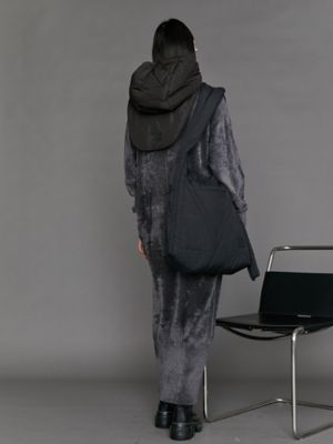 ＱＵＩＬＴＩＮＧ　ＨＵＧＥ　ＢＡＧ