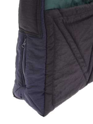 ＱＵＩＬＴＩＮＧ　ＨＵＧＥ　ＢＡＧ