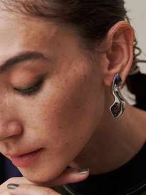 ＰＬＵＭＰ　ＳＷＥＬＬ　ＰＩＥＲＣＥ