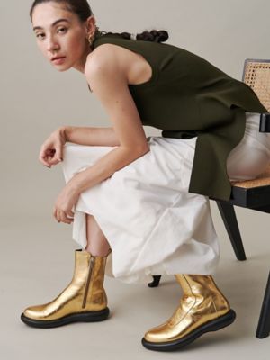 ＲＯＵＮＤ　ＬＯＷ　ＨＥＥＬ　ＢＯＯＴＳ