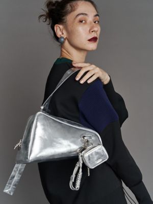 UN3D✴︎✴︎新品・未使用品！！　イレギュラートライアングルレザーバッグ IRREGULAR TRIANGLE LEATHER BAG | UN3D